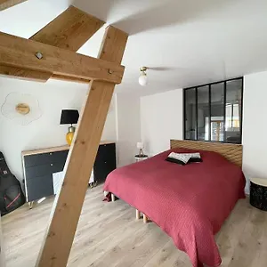  Hébergement de vacances Petite Maison Cosy - Centre France